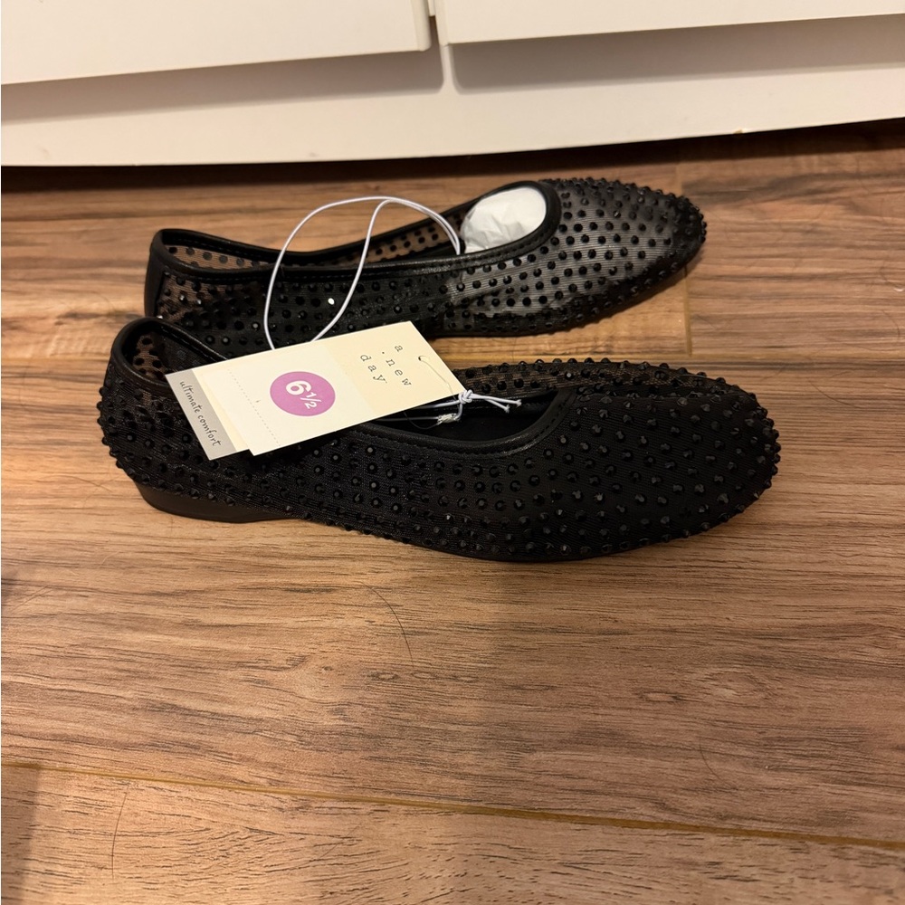 Brand new black mesh ballet flats